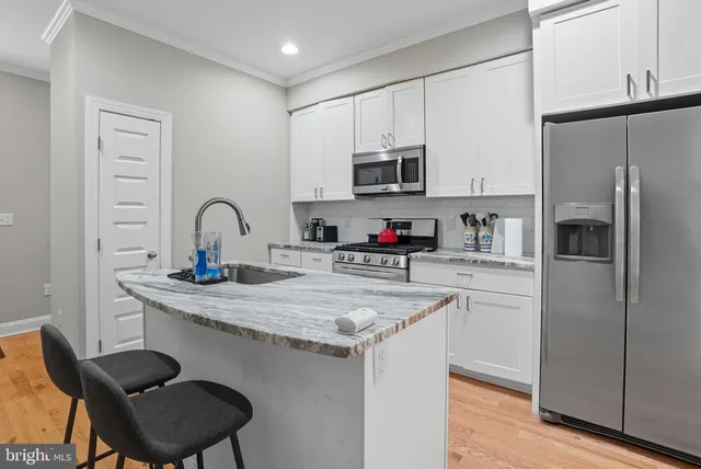 $3,000 | 143 North Kenwood Avenue, Baltimore, MD 21224