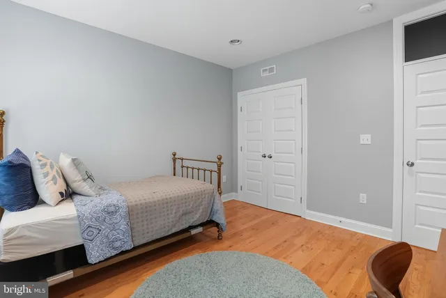 $3,000 | 143 North Kenwood Avenue, Baltimore, MD 21224