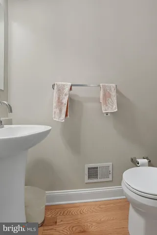 $3,000 | 143 North Kenwood Avenue, Baltimore, MD 21224