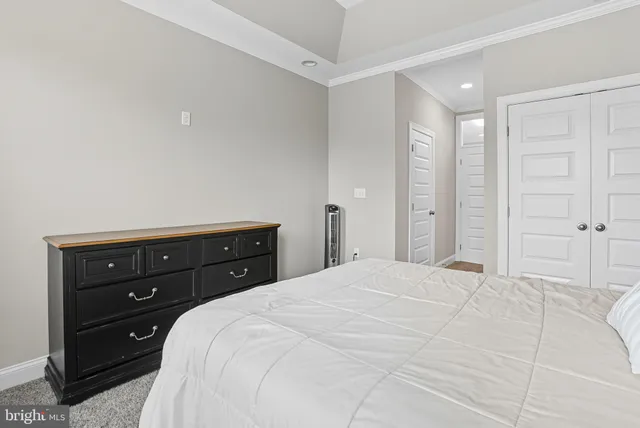 $3,000 | 143 North Kenwood Avenue, Baltimore, MD 21224