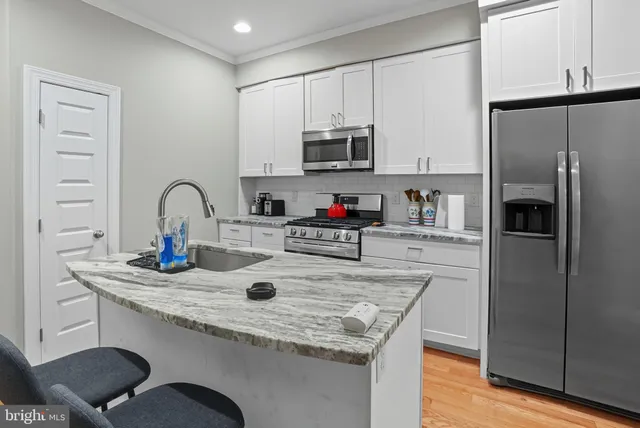 $3,000 | 143 North Kenwood Avenue, Baltimore, MD 21224