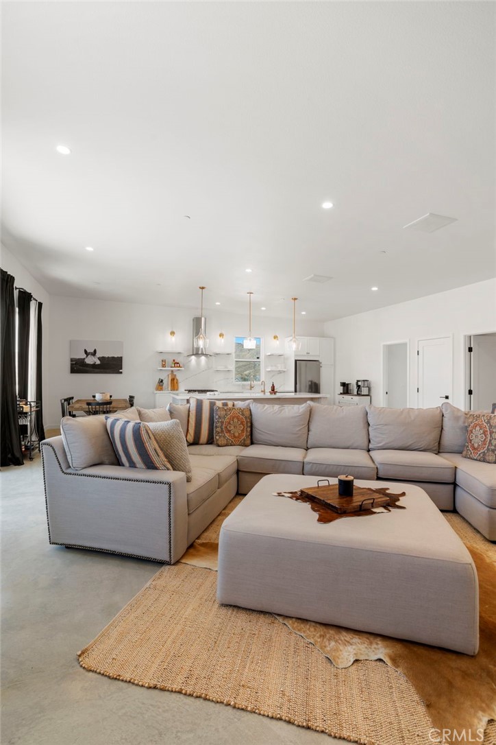 5145 Tom Mix Road Pioneertown, CA 92268 - Photo 14 of 75 a living room with furniture