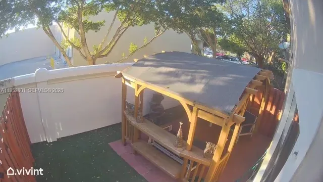 a view of outdoor space