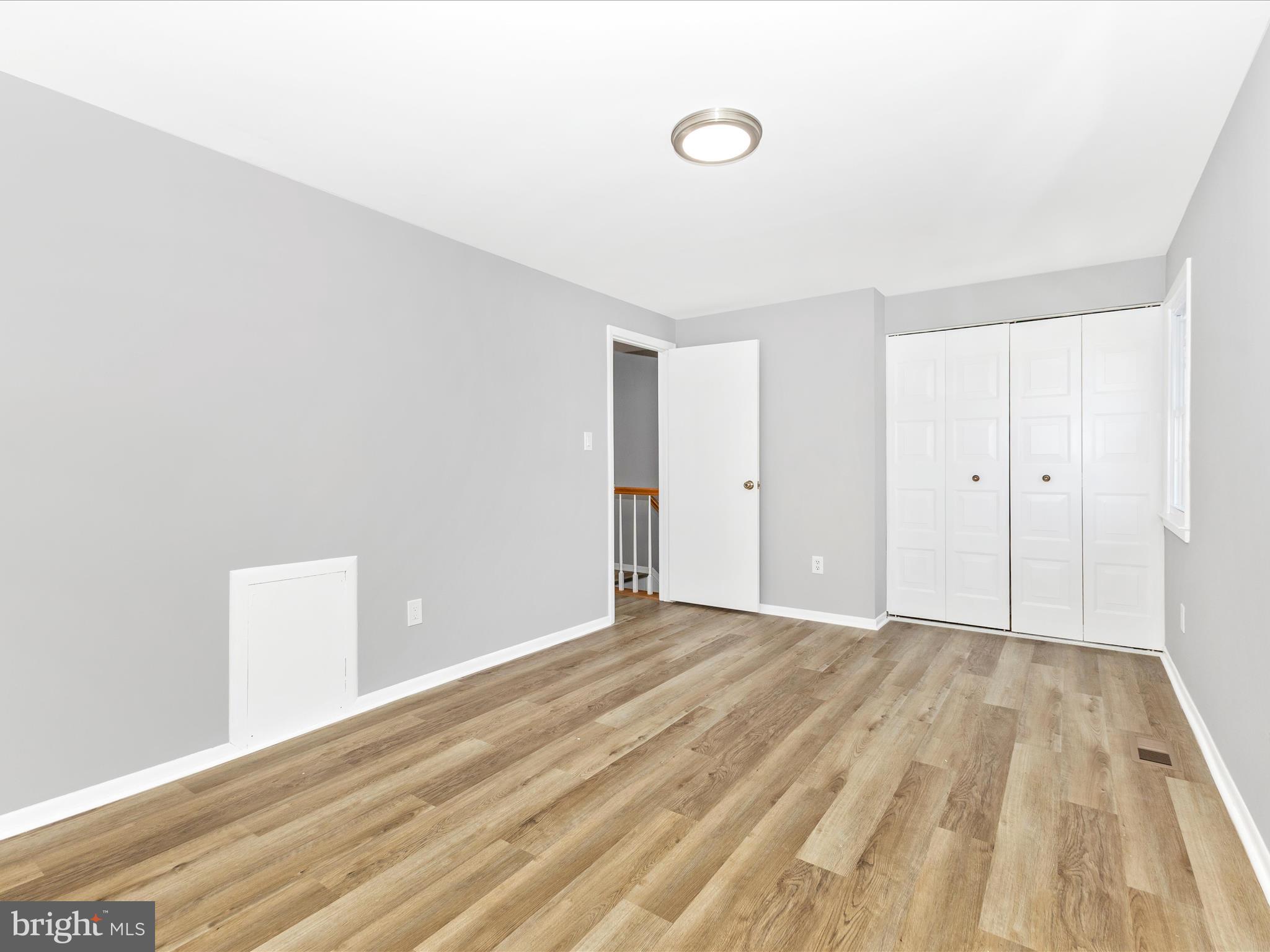 1804 Aberdeen Circle Crofton, MD 21114 - Photo 23 of 46 Primary Bedroom