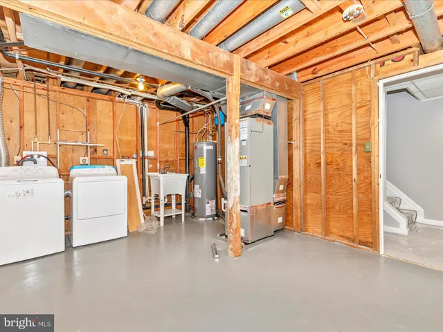 $395,000 | 1804 Aberdeen Circle, Crofton, MD 21114