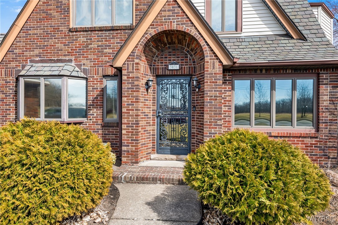 3031 Lewiston Road Niagara Falls, NY 14305 - Photo 3 of 50