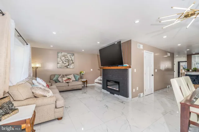 $389,000 | 5012 Erbs Bridge Road, Mechanicsburg, PA 17050