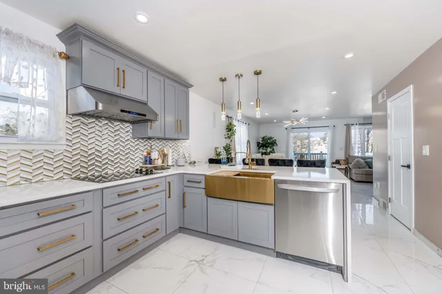 $389,000 | 5012 Erbs Bridge Road, Mechanicsburg, PA 17050