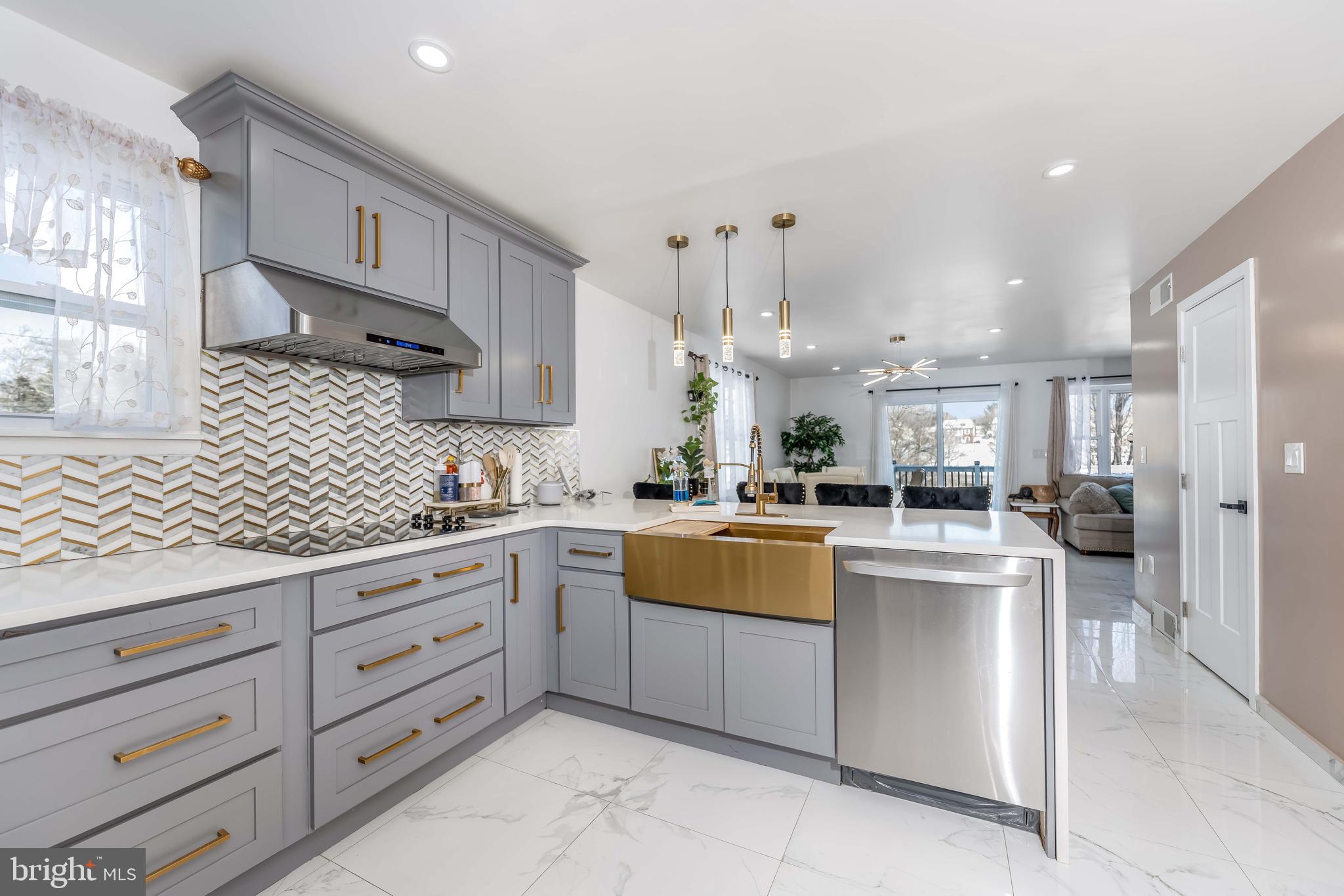 5012 Erbs Bridge Road Mechanicsburg, PA 17050 - Photo 5 of 32