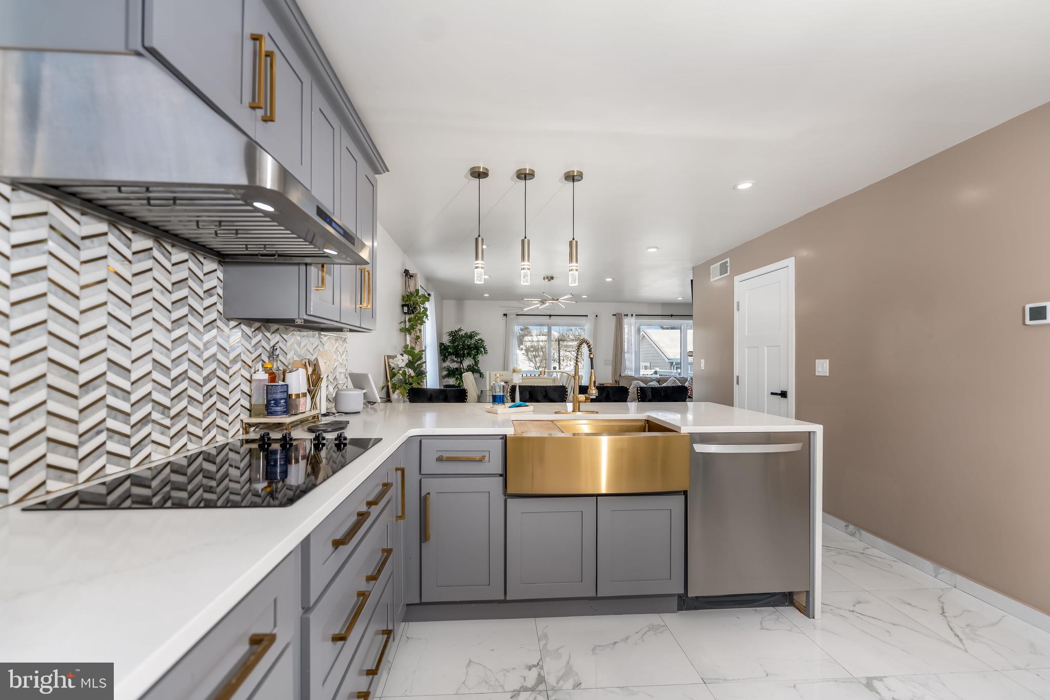 5012 Erbs Bridge Road Mechanicsburg, PA 17050 - Photo 8 of 32