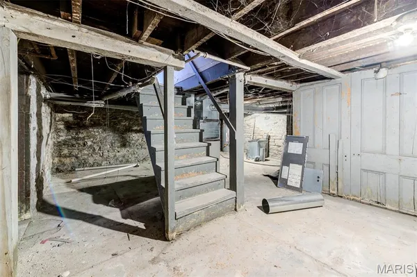 $155,500 | 2116 East John Avenue, St. Louis, MO 63107