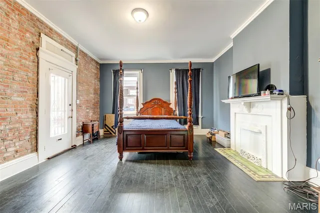 $155,500 | 2116 East John Avenue, St. Louis, MO 63107