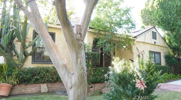 $799,000 | 8417 Tampa Avenue, Northridge, CA 91324