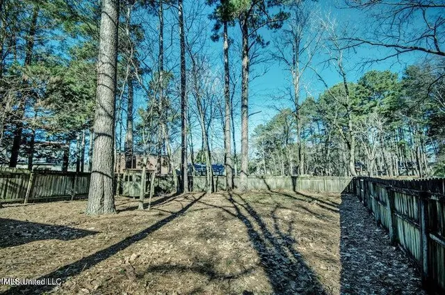 $2,195 | 229 Brendalwood Boulevard, Unit B, Brandon, MS 39047