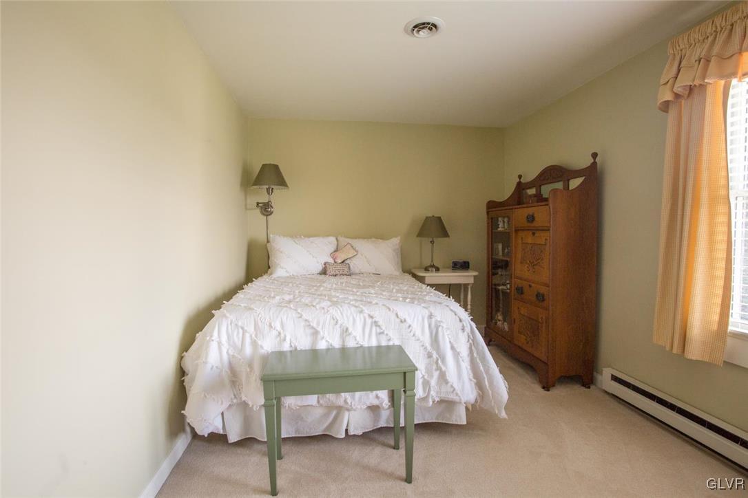 4550 Clover Hollow Road Slatington, PA 18080 - Photo 15 of 27