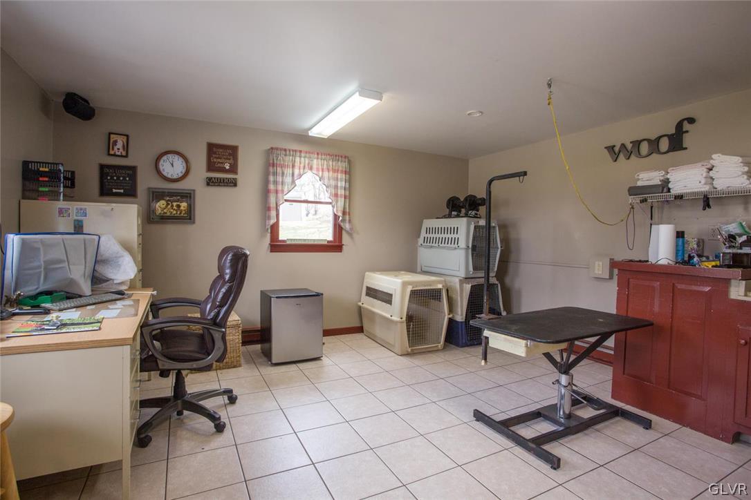 4550 Clover Hollow Road Slatington, PA 18080 - Photo 26 of 27 office for kennels
