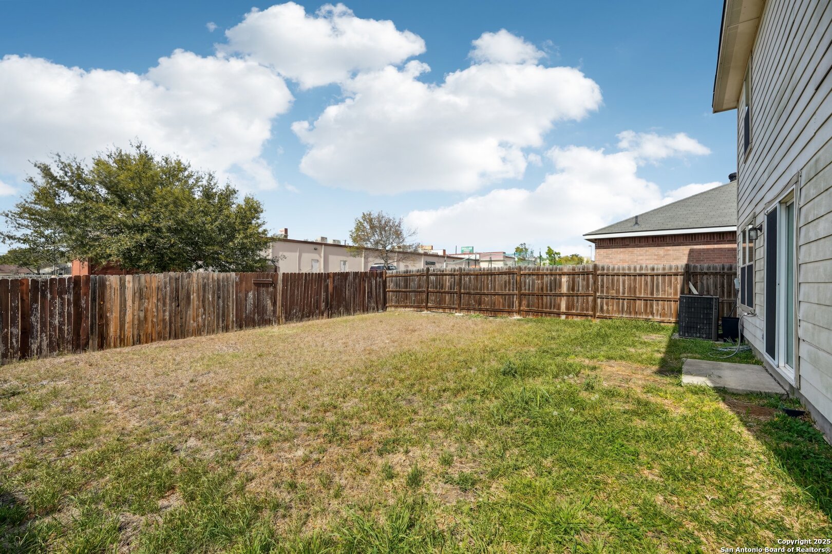 8232 Heights Valley Converse, TX 78109 - Photo 31 of 34