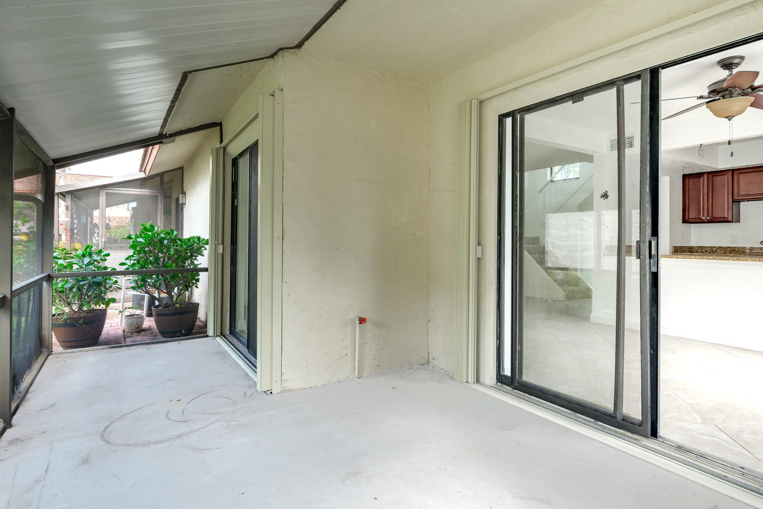 7200 Northwest 2nd Avenue, Unit 76 Boca Raton, FL 33487 - Photo 16 of 29 Must See Property-large-016-024-Patio-14
