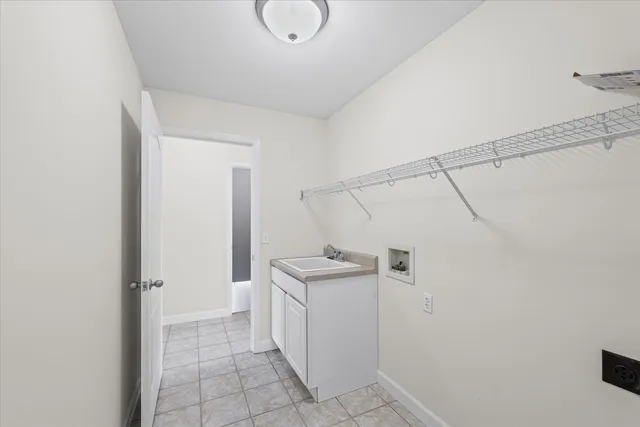 $365,000 | 1012 Waters Edge Road, Champaign, IL 61822