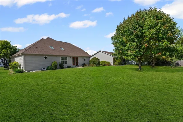 $365,000 | 1012 Waters Edge Road, Champaign, IL 61822