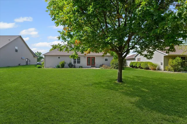 $365,000 | 1012 Waters Edge Road, Champaign, IL 61822