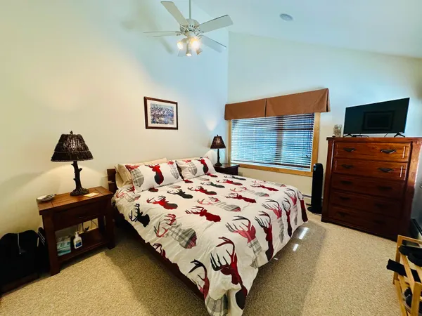 $569,000 | 39 B Kingswood Road, West Dover, VT 05356