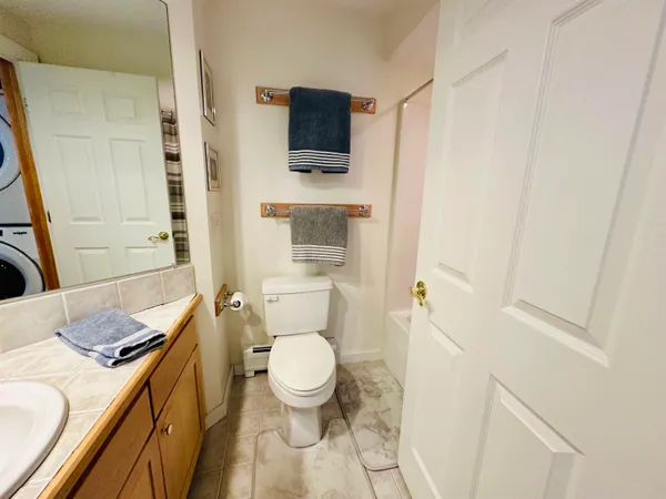 $569,000 | 39 B Kingswood Road, West Dover, VT 05356