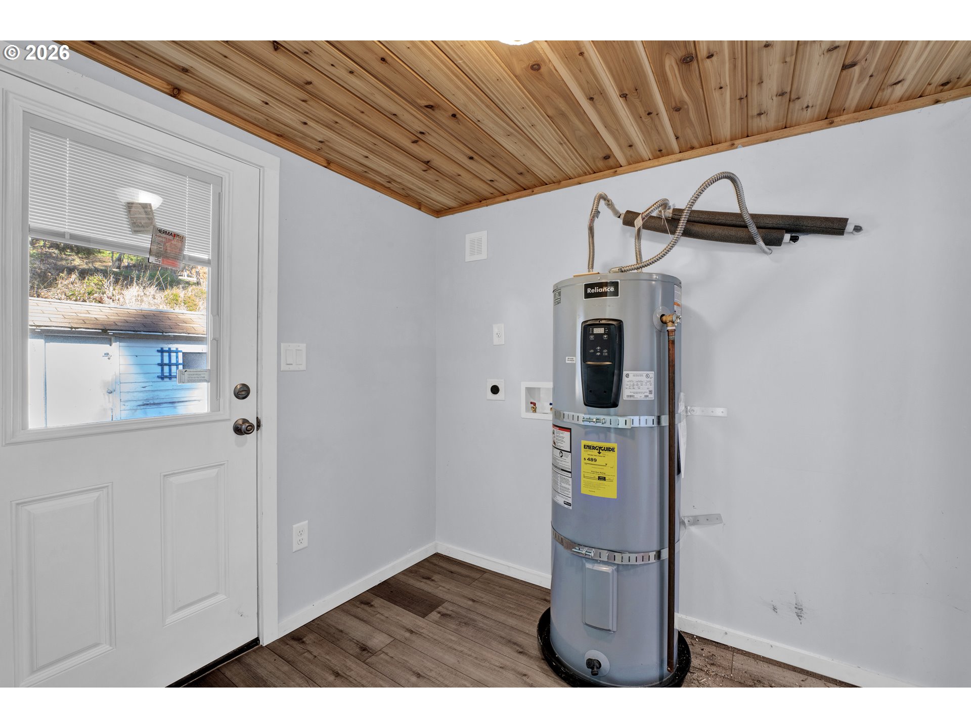 48247 East 2nd Street Oakridge, OR 97463 - Photo 21 of 32