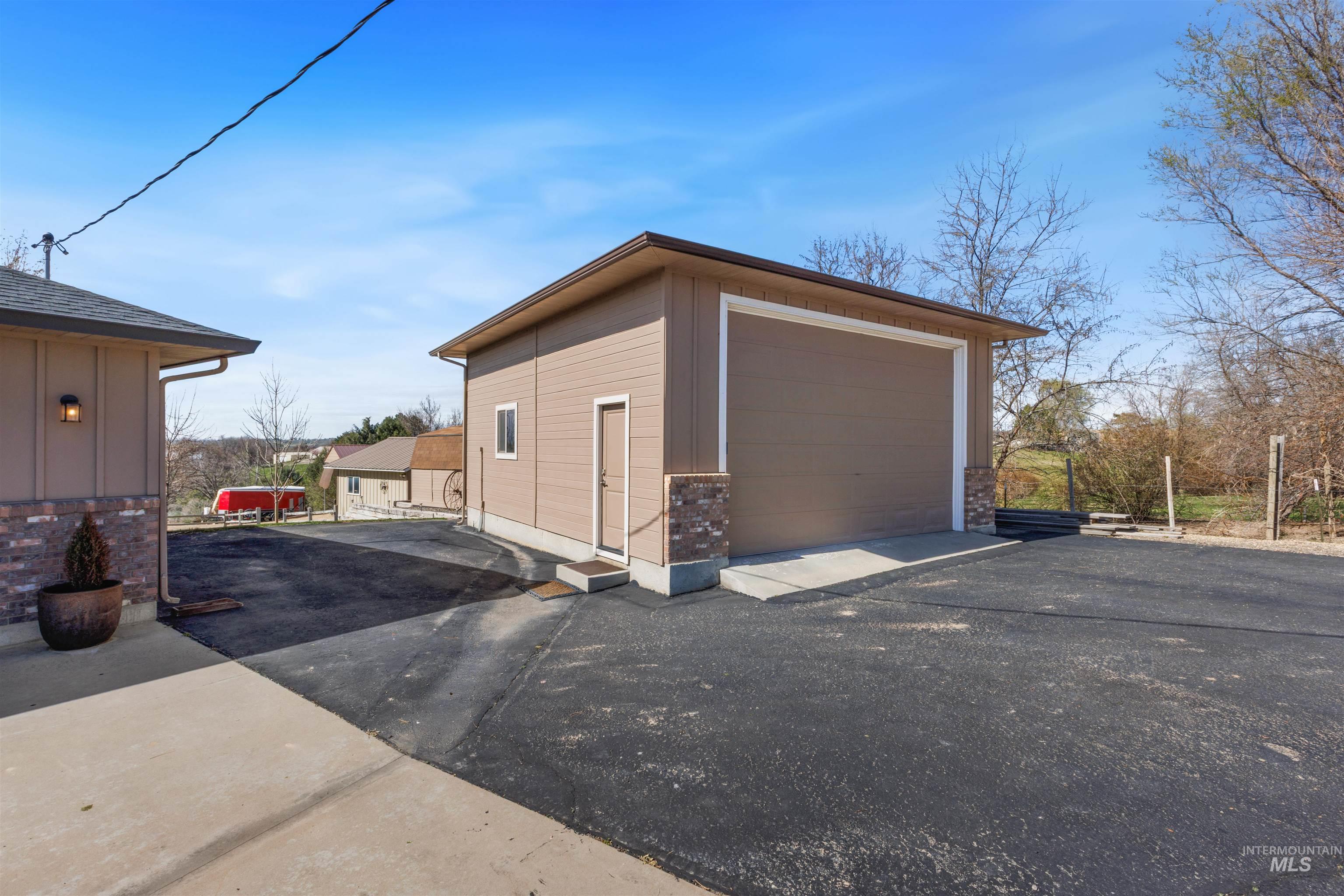 20796 Lowell Road Caldwell, ID 83607 - Photo 9 of 50