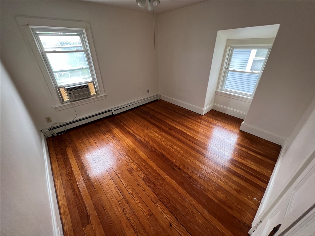 37 Rhodes Avenue Cranston, RI 02905 - Photo 10 of 17 Gallery Image 10
