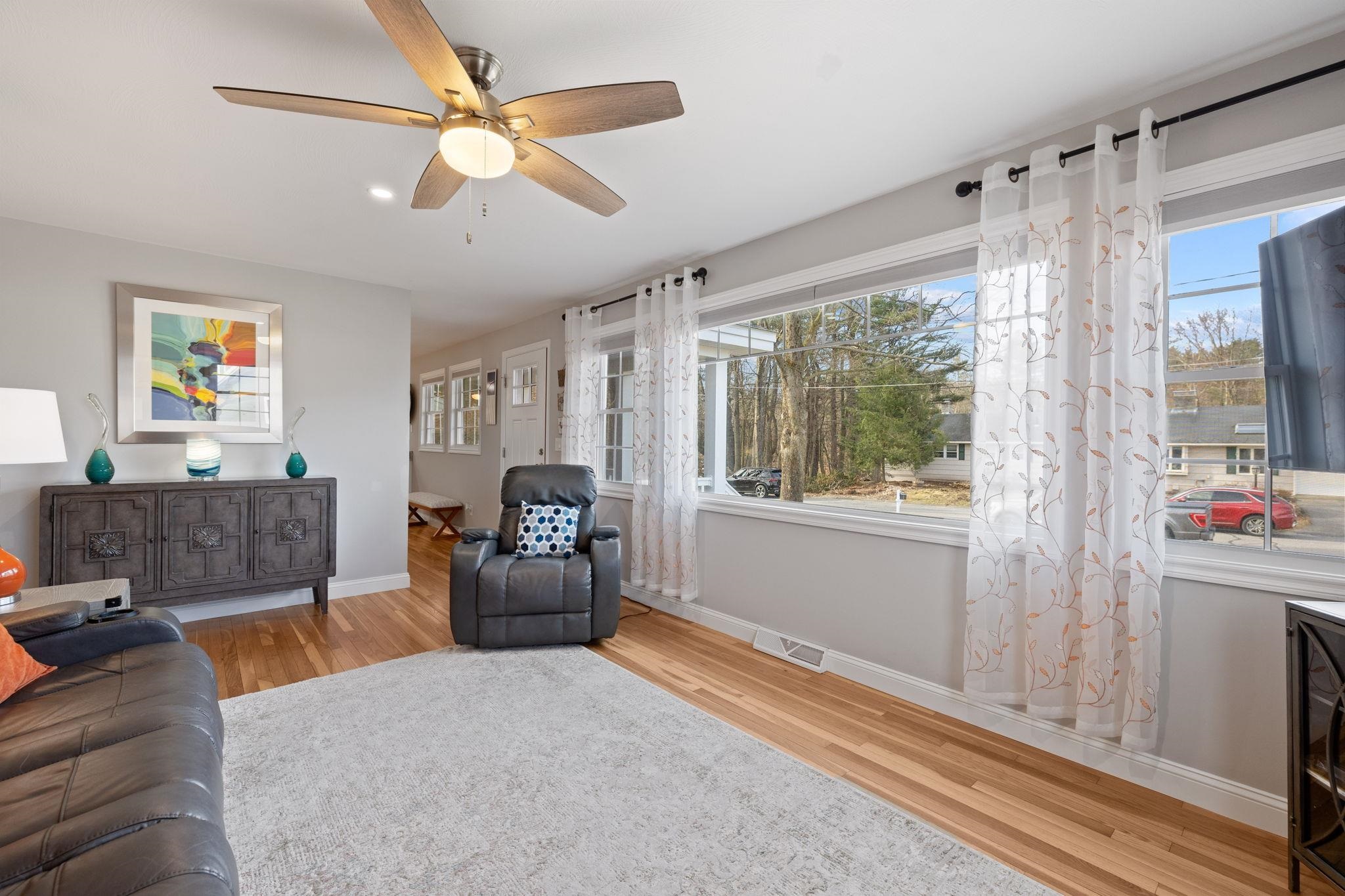 1 Oldfield Road Nashua, NH 03060 - Photo 14 of 31 Gallery Image 14