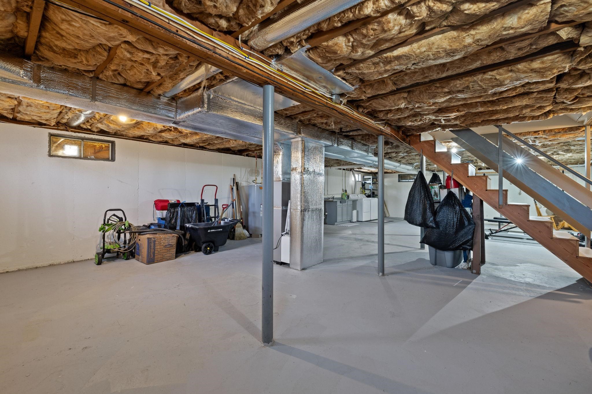1 Oldfield Road Nashua, NH 03060 - Photo 26 of 31 Gallery Image 26