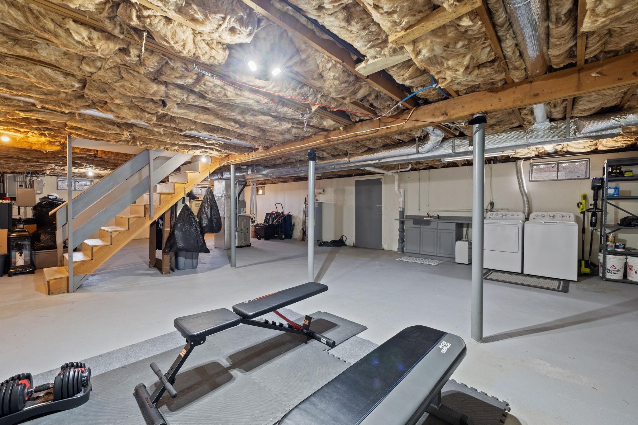 1 Oldfield Road Nashua, NH 03060 - Photo 28 of 31 Gallery Image 28