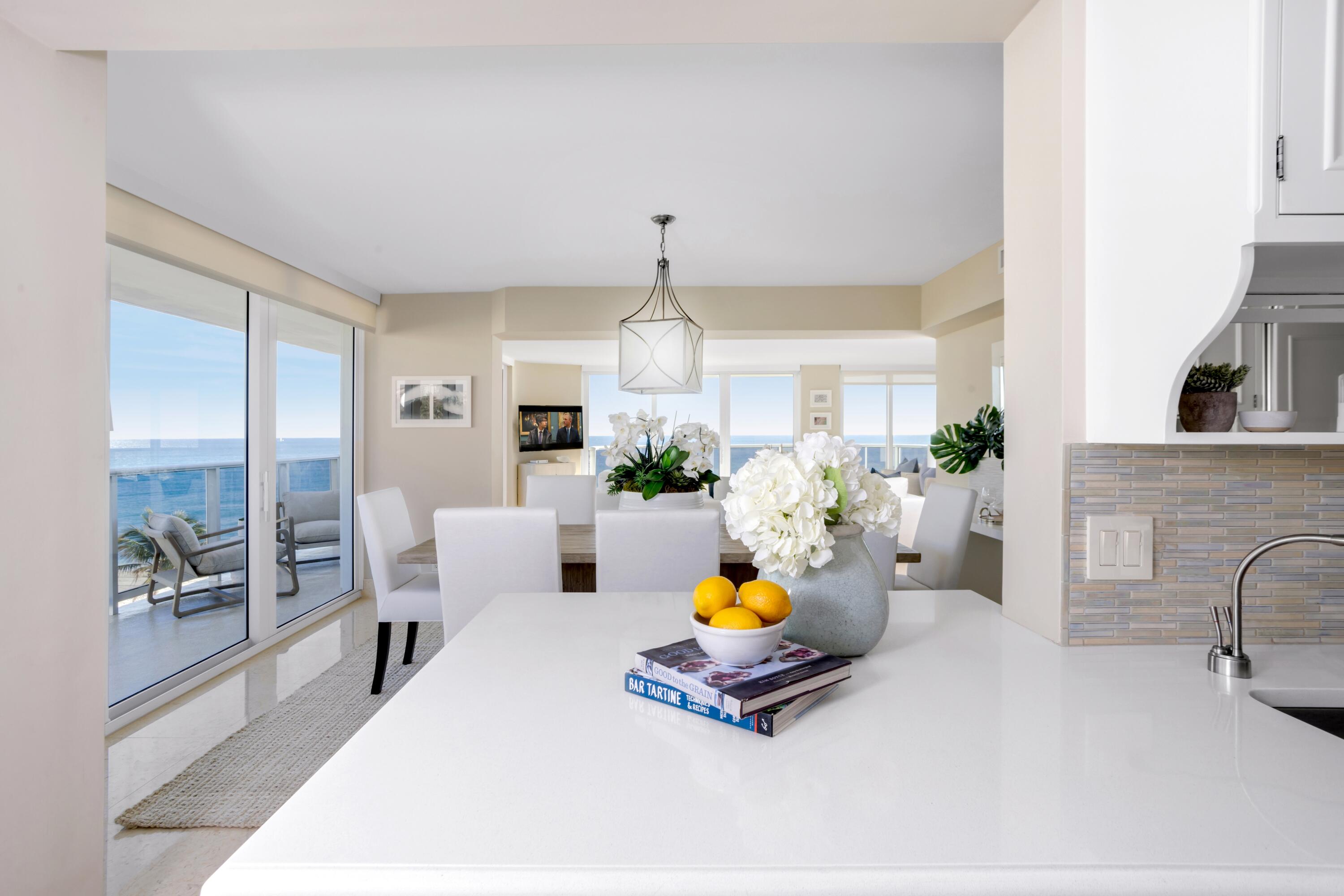 350 South Ocean Boulevard, Unit 4D Boca Raton, FL 33432 - Photo 13 of 34 KITCHEN
