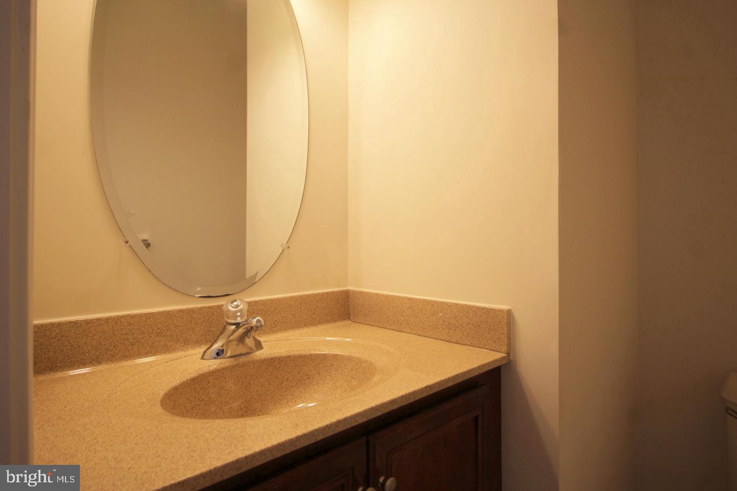 25073 Riding Center Drive Chantilly, VA 20152 - Photo 14 of 29 Gallery Image 14
