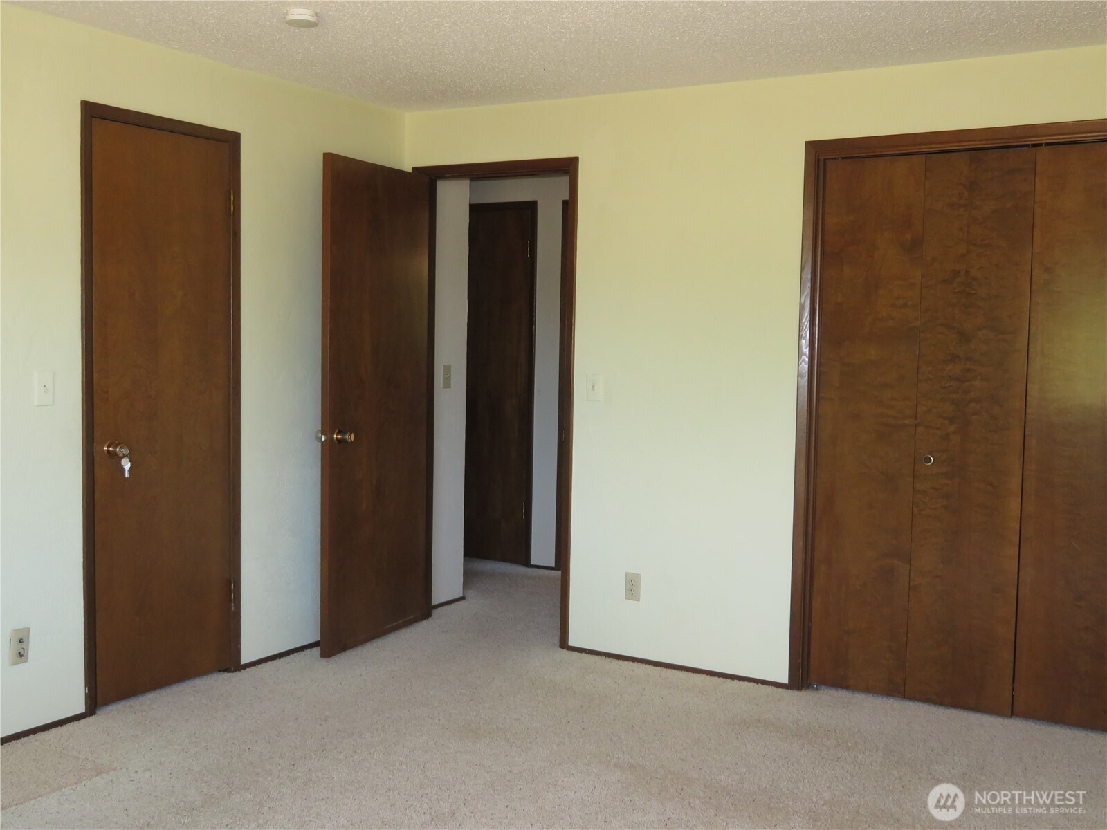 21 Wynoochee Valley Road Montesano, WA 98563 - Photo 26 of 38 a view of an empty room