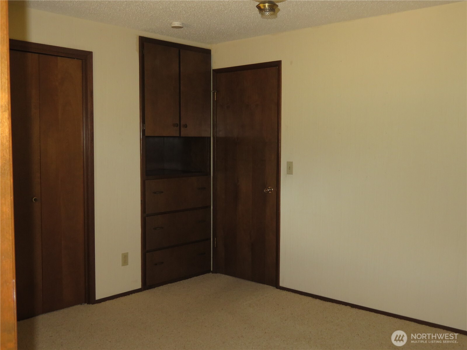 21 Wynoochee Valley Road Montesano, WA 98563 - Photo 29 of 38 a view of an empty room