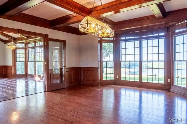 $7,000,000 | 21772 Hwy D, Eolia, MO 63344