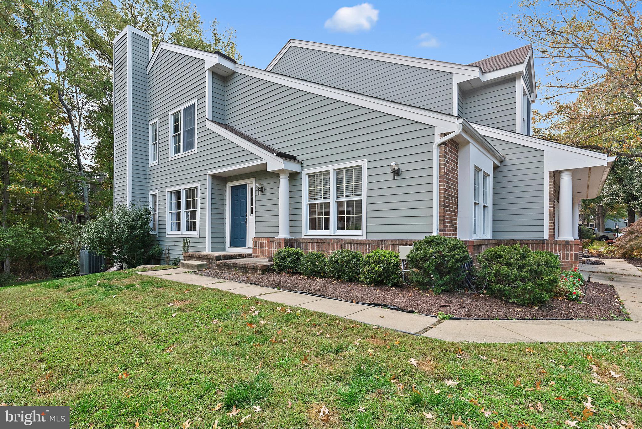 122 Spring Pl Way Annapolis, MD 21401 - Photo 3 of 48 Coveted end unit
