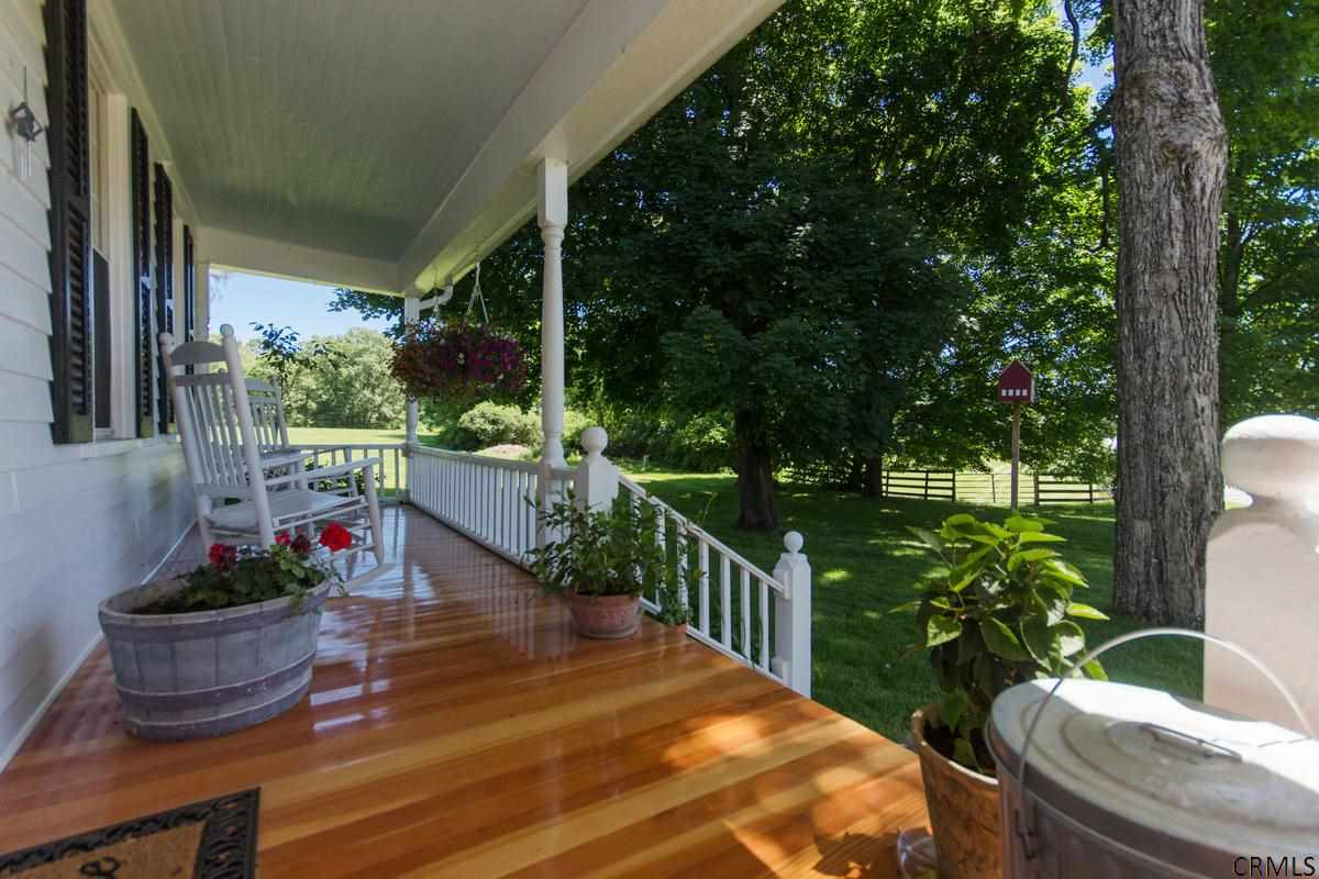 2 Ruggles Road Saratoga Springs, NY 12866 - Photo 4 of 25 Photo 4