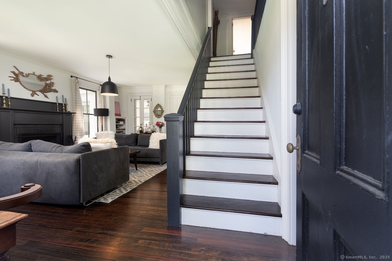 16 Under Mountain Road Salisbury, CT 06068 - Photo 17 of 28