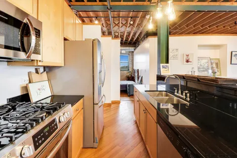 $295,000 | 7509 Madison Street, Unit B3, Forest Park, IL 60130