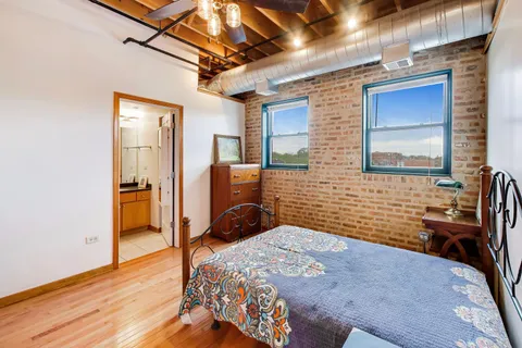 $295,000 | 7509 Madison Street, Unit B3, Forest Park, IL 60130