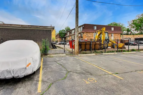 $295,000 | 7509 Madison Street, Unit B3, Forest Park, IL 60130