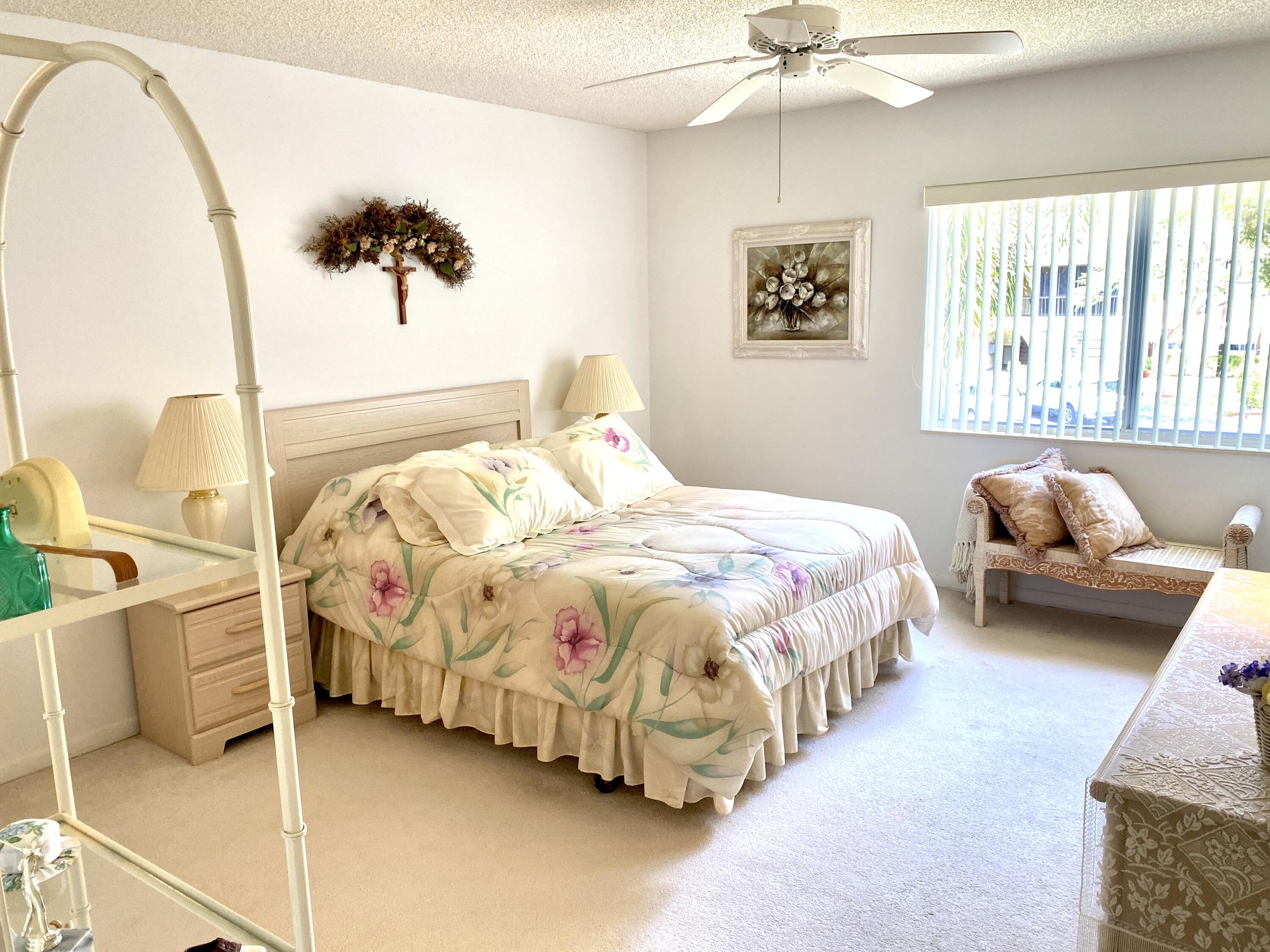 340 Pine Ridge Circle, Unit B2 Greenacres, FL 33463 - Photo 13 of 29 IMG_2084