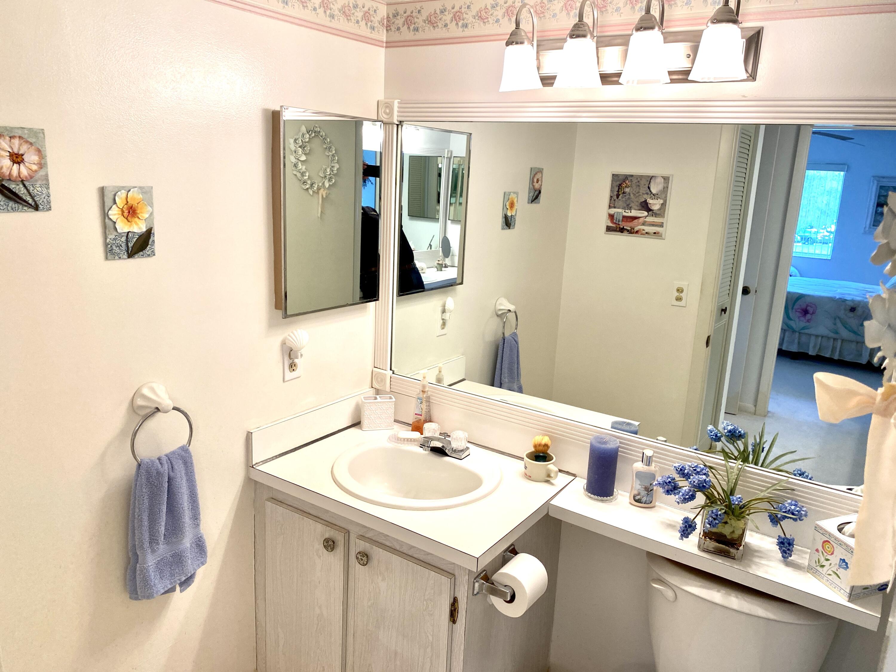 340 Pine Ridge Circle, Unit B2 Greenacres, FL 33463 - Photo 17 of 29 IMG_2088