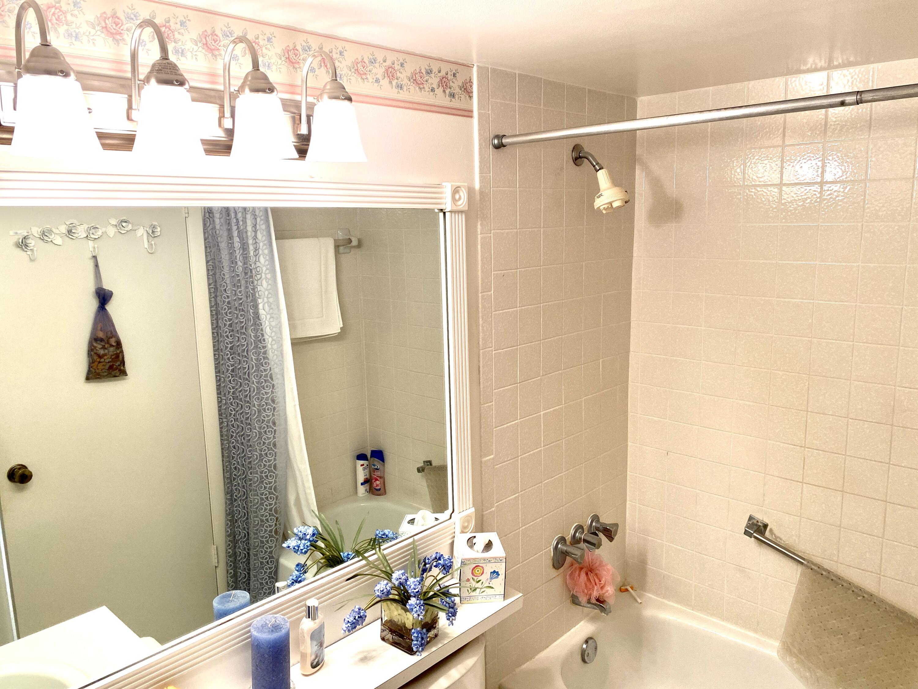 340 Pine Ridge Circle, Unit B2 Greenacres, FL 33463 - Photo 18 of 29 IMG_2089