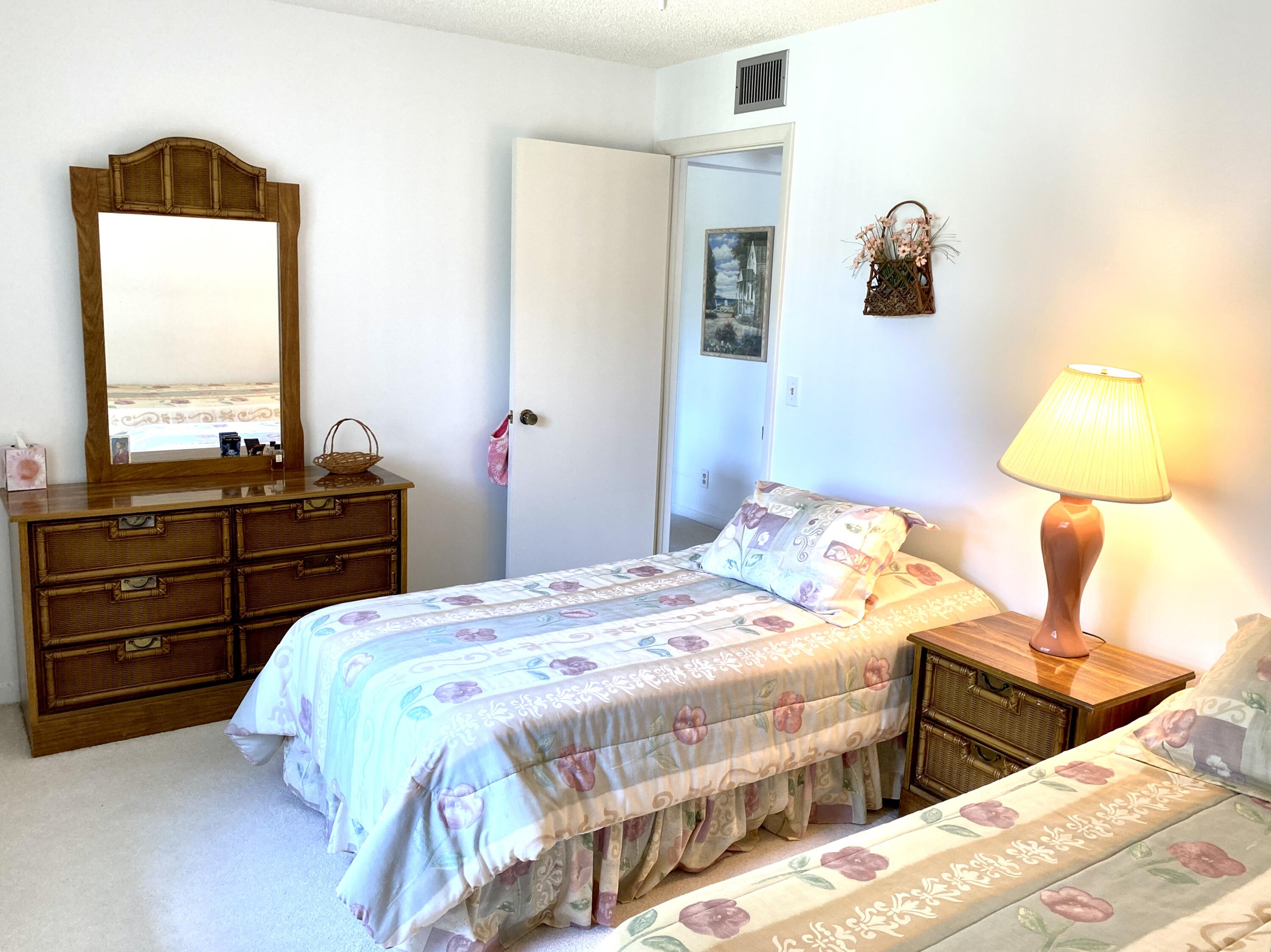 340 Pine Ridge Circle, Unit B2 Greenacres, FL 33463 - Photo 21 of 29 IMG_2083