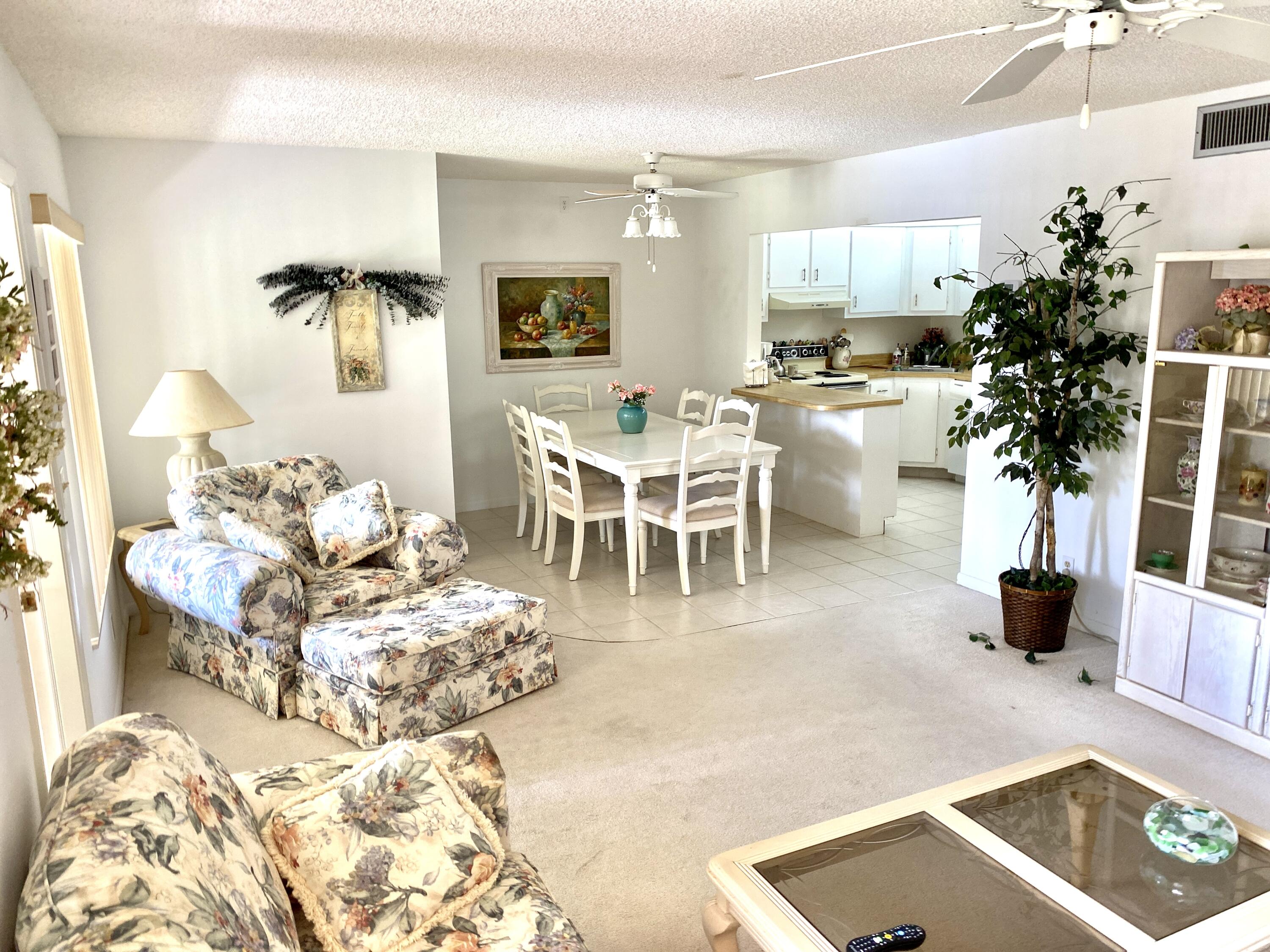 340 Pine Ridge Circle, Unit B2 Greenacres, FL 33463 - Photo 7 of 29 IMG_2074