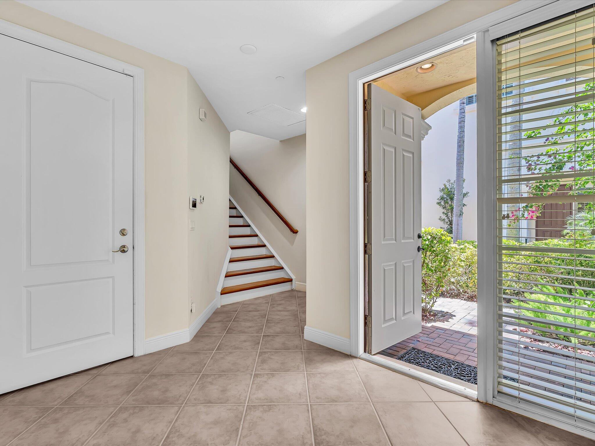 5575 Northeast Trieste Way Boca Raton, FL 33487 - Photo 3 of 38 Foyer
